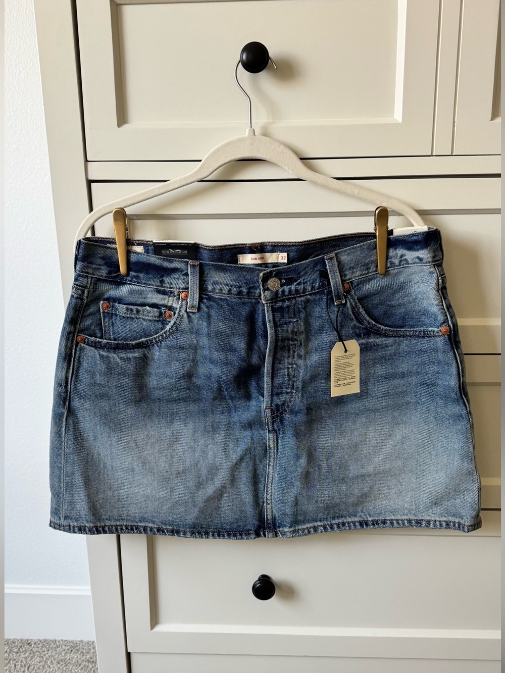 Levi's Icon Denim Mini Skirt, Medium Blue Wash, 32